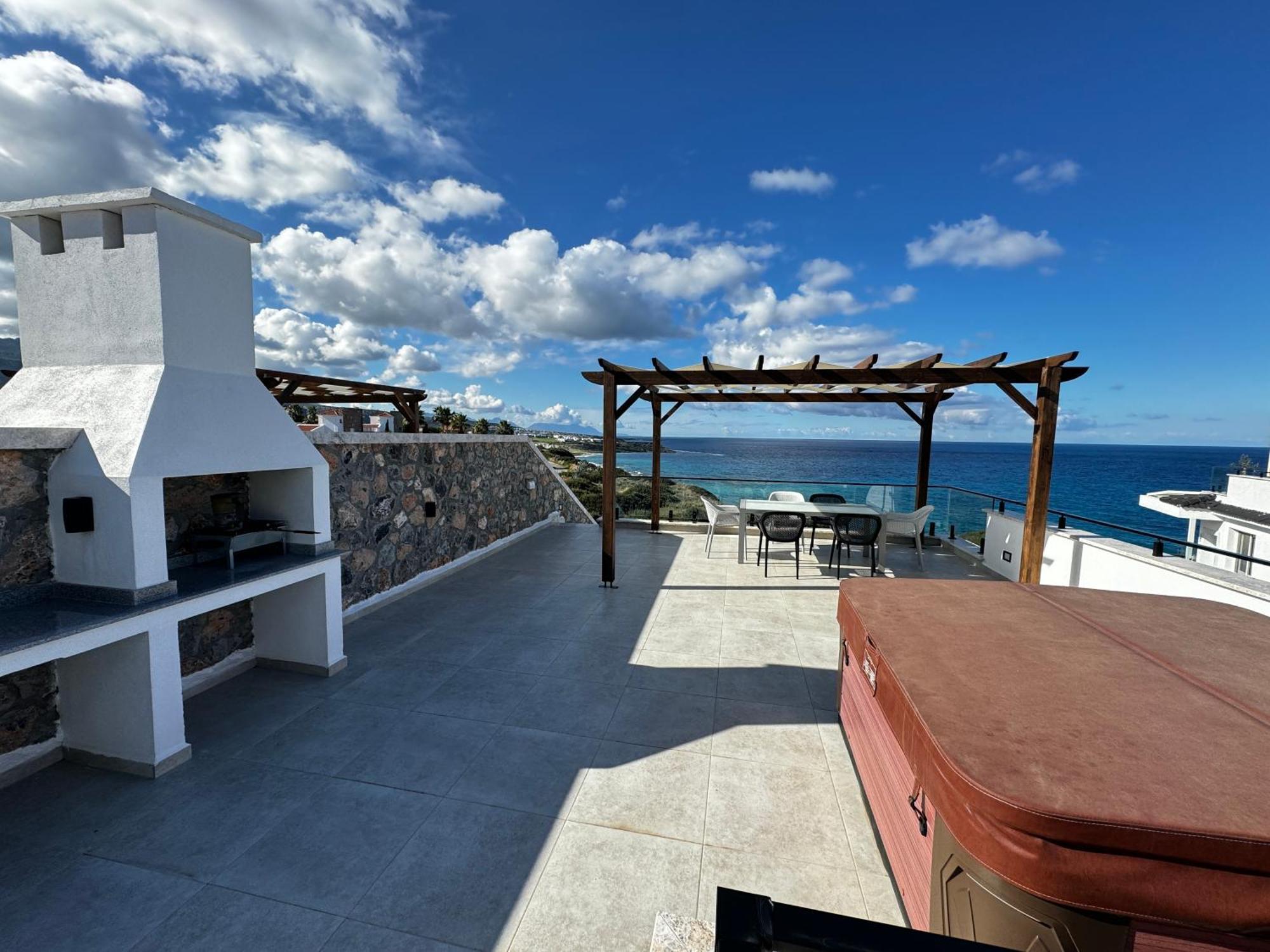 Carrington Holidays Kyrenia  Exterior photo